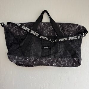 Victoria Secret PINK Oversized Duffle Bag Weekender Tote Black Marble Quilted Lg